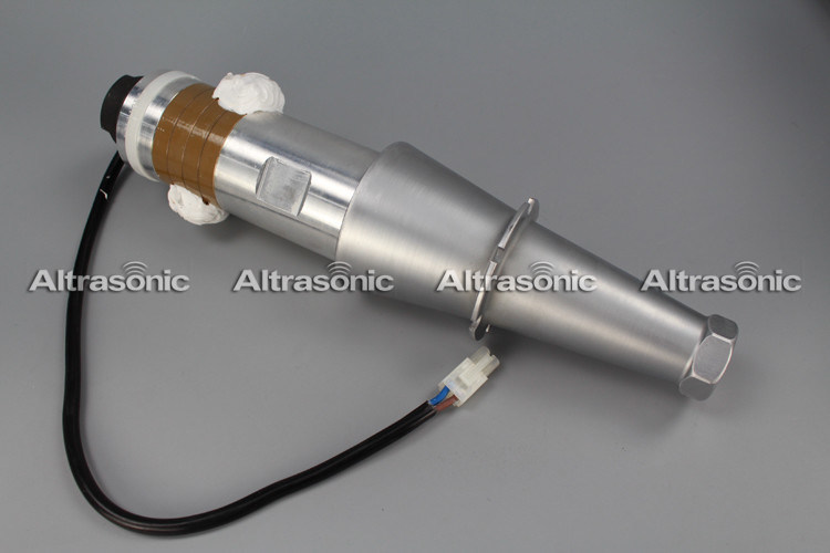 70mm Diameter High Efficiency Piezoelectric 15khz Ultrasonic Transducer