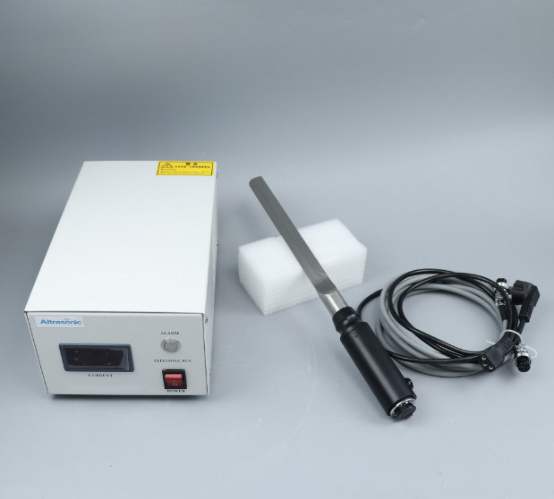 220mm Special Titanium Blade Ultrasonic Cutting Equipment With Fast