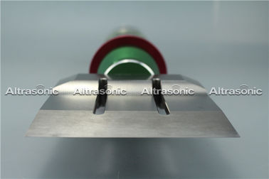 HSFC255 Ultrasonic Food Cutting Machine , Bread Slicing Machine Long Life