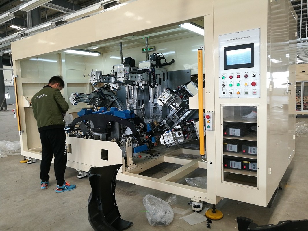 Ultrasonic Punching and Welding Machine for Automative Front Bumper