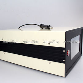 Small Ultrasonic Plastic Welding Machine / Ultrasonic Plastic Welder With Digital Generator